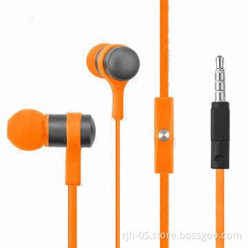 2014 Popular Plastic Flat Wire Earbuds with Volume Control
